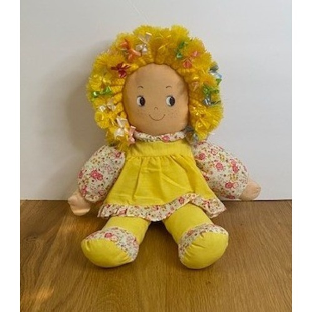 Dan Dee Rag Doll Vintage 1982 15"‎ Yellow Floral Good Yarn Hair Ribbons